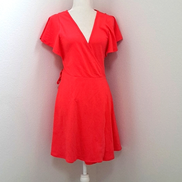 GAP Dresses & Skirts - GAP Waist Defined Coral Pink Flutter Sleeve Wrap Dress Size Small